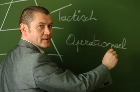 Gastdocent Dries Van Nieuwenhuyse