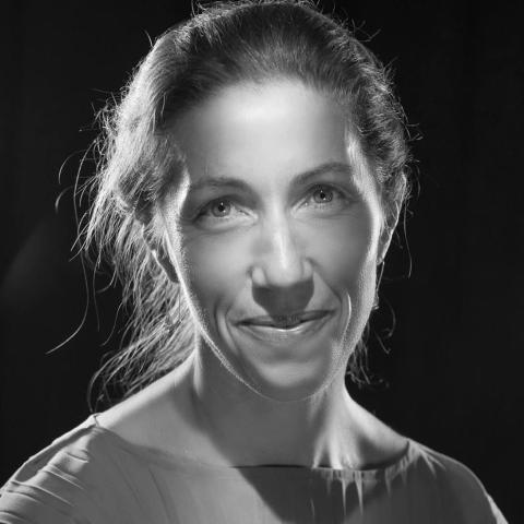 Valerie Thoen