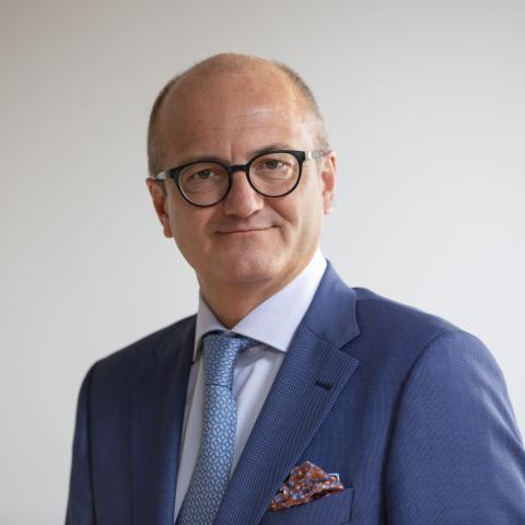 Theo De Beir, gastdocent